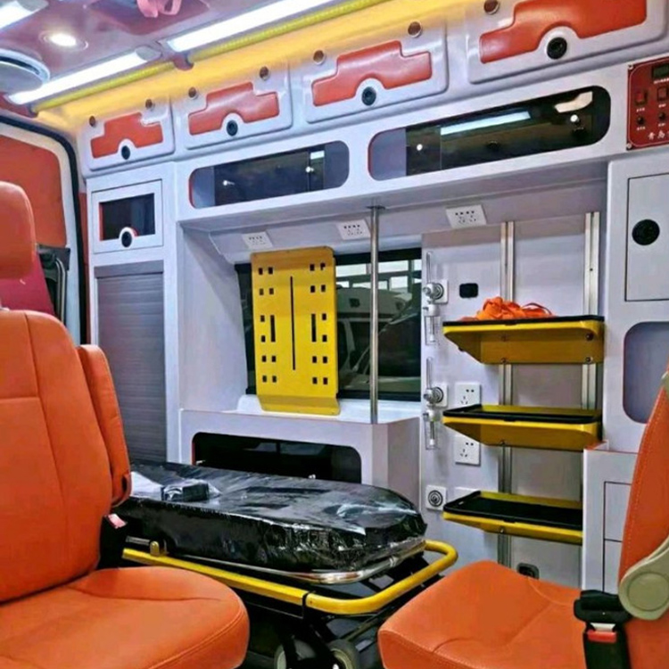 洱源长途救护车护送病人租赁价格